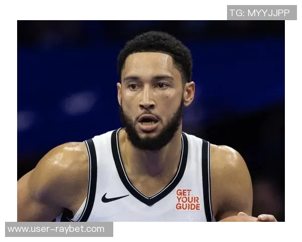 安芬尼西蒙斯谈球员身份对观看比赛的影响与感悟